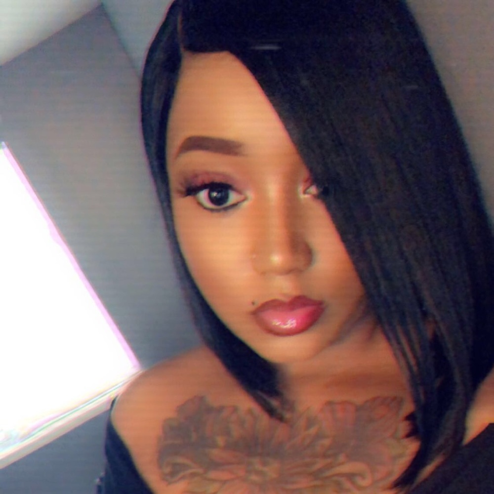 Meet your Posher, Jasmine